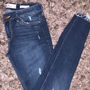 Women’s Hollister skinny jeans
